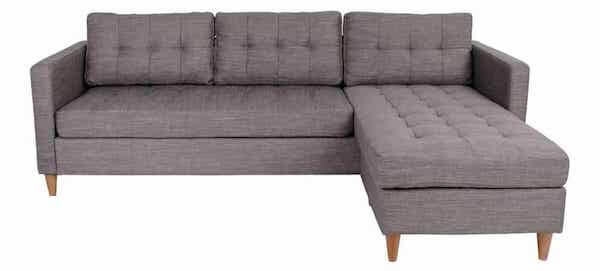 Marino budgetvenlig lysegrå 3 personers sofa med chaiselong og træben